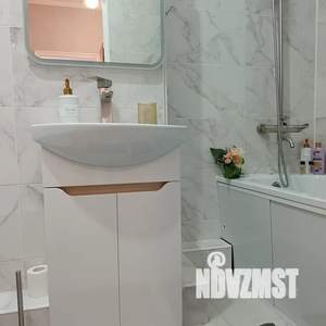 1-к квартира, посуточно, 37м2, 4/7 этаж