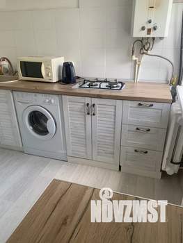 1-к квартира, посуточно, 35м2, 5/5 этаж