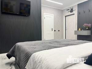 1-к квартира, посуточно, 38м2, 4/14 этаж