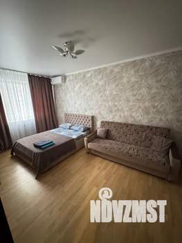 1-к квартира, посуточно, 37м2, 11/14 этаж