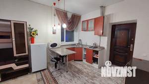 Студия квартира, посуточно, 32м2, 1/3 этаж