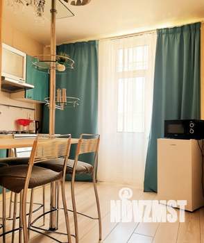 1-к квартира, посуточно, 44м2, 1/1 этаж