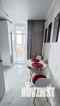 1-к квартира, посуточно, 38м2, 18/18 этаж