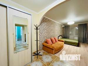 1-к квартира, посуточно, 46м2, 2/10 этаж