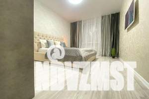 1-к квартира, посуточно, 45м2, 3/8 этаж