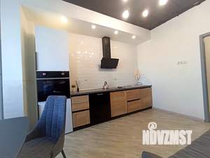1-к квартира, посуточно, 35м2, 8/16 этаж