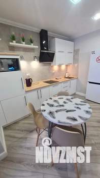 1-к квартира, посуточно, 44м2, 6/16 этаж