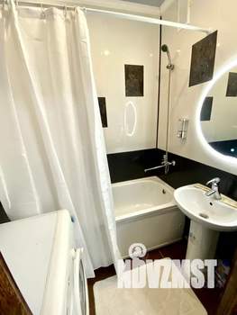 1-к квартира, посуточно, 36м2, 10/18 этаж