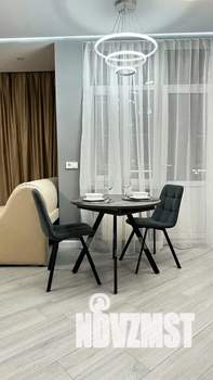 1-к квартира, посуточно, 38м2, 2/8 этаж