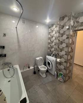 1-к квартира, на длительный срок, 53м2, 4/10 этаж