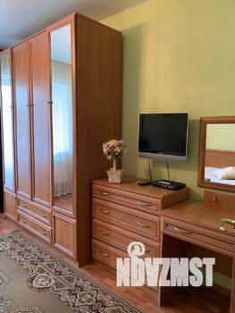 3-к квартира, посуточно, 72м2, 1/10 этаж