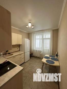 1-к квартира, посуточно, 42м2, 6/16 этаж