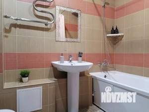 1-к квартира, посуточно, 37м2, 1/1 этаж