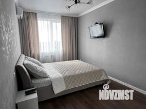 1-к квартира, посуточно, 40м2, 5/25 этаж