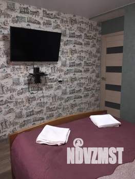 2-к квартира, посуточно, 40м2, 5/5 этаж
