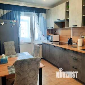 3-к квартира, посуточно, 75м2, 4/10 этаж
