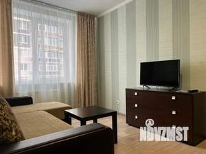 1-к квартира, посуточно, 36м2, 7/15 этаж