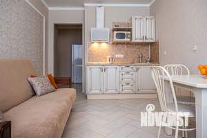 1-к квартира, посуточно, 40м2, 1/1 этаж