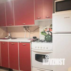 1-к квартира, посуточно, 30м2, 3/5 этаж