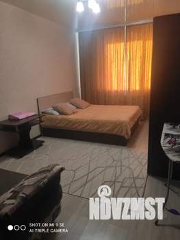 1-к квартира, посуточно, 47м2, 1/17 этаж