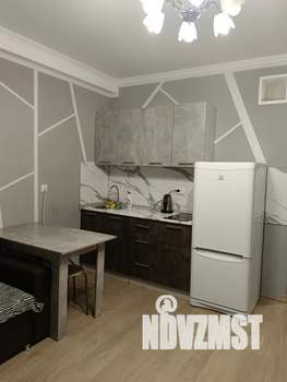 1-к квартира, посуточно, 25м2, 2/17 этаж