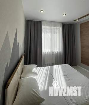 1-к квартира, посуточно, 34м2, 13/18 этаж