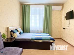 1-к квартира, посуточно, 38м2, 3/12 этаж