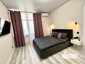 1-к квартира, посуточно, 37м2, 1/1 этаж