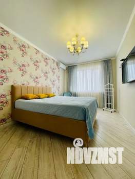 2-к квартира, посуточно, 65м2, 13/18 этаж