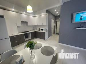 1-к квартира, посуточно, 40м2, 3/6 этаж