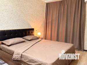 1-к квартира, посуточно, 40м2, 10/17 этаж