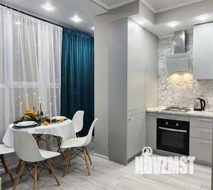 1-к квартира, посуточно, 40м2, 1/1 этаж