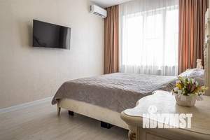 1-к квартира, посуточно, 40м2, 11/23 этаж