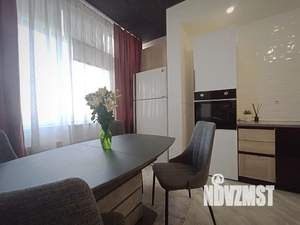 1-к квартира, посуточно, 35м2, 8/16 этаж