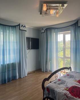 3-к квартира, на длительный срок, 110м2, 4/5 этаж