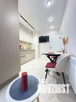 1-к квартира, посуточно, 32м2, 9/16 этаж