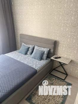 1-к квартира, посуточно, 36м2, 7/18 этаж