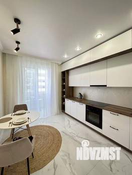 1-к квартира, посуточно, 40м2, 3/16 этаж