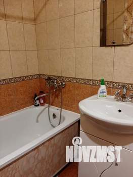 1-к квартира, посуточно, 38м2, 3/12 этаж
