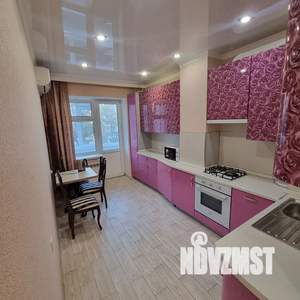 1-к квартира, посуточно, 34м2, 2/10 этаж