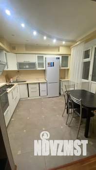 2-к квартира, посуточно, 74м2, 9/10 этаж