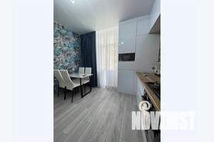 1-к квартира, посуточно, 35м2, 8/18 этаж