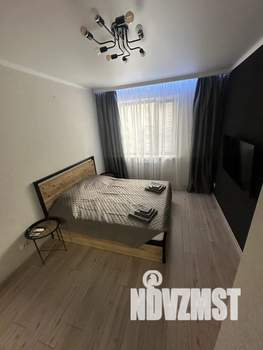 1-к квартира, посуточно, 31м2, 6/18 этаж