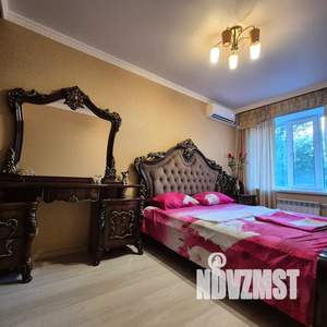 1-к квартира, посуточно, 34м2, 2/10 этаж