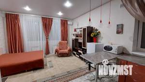 Студия квартира, посуточно, 32м2, 1/3 этаж