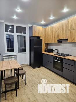 1-к квартира, посуточно, 38м2, 13/24 этаж