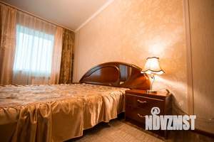 2-к квартира, посуточно, 80м2, 2/4 этаж