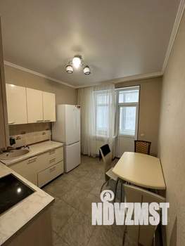 1-к квартира, посуточно, 42м2, 6/16 этаж