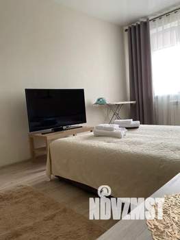 1-к квартира, посуточно, 40м2, 8/16 этаж