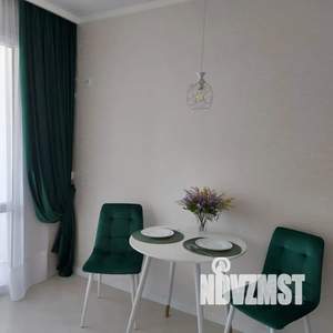 1-к квартира, посуточно, 40м2, 8/25 этаж